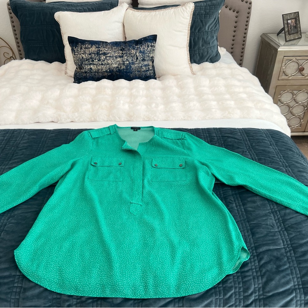 Ann Taylor Green Patterned Skirt